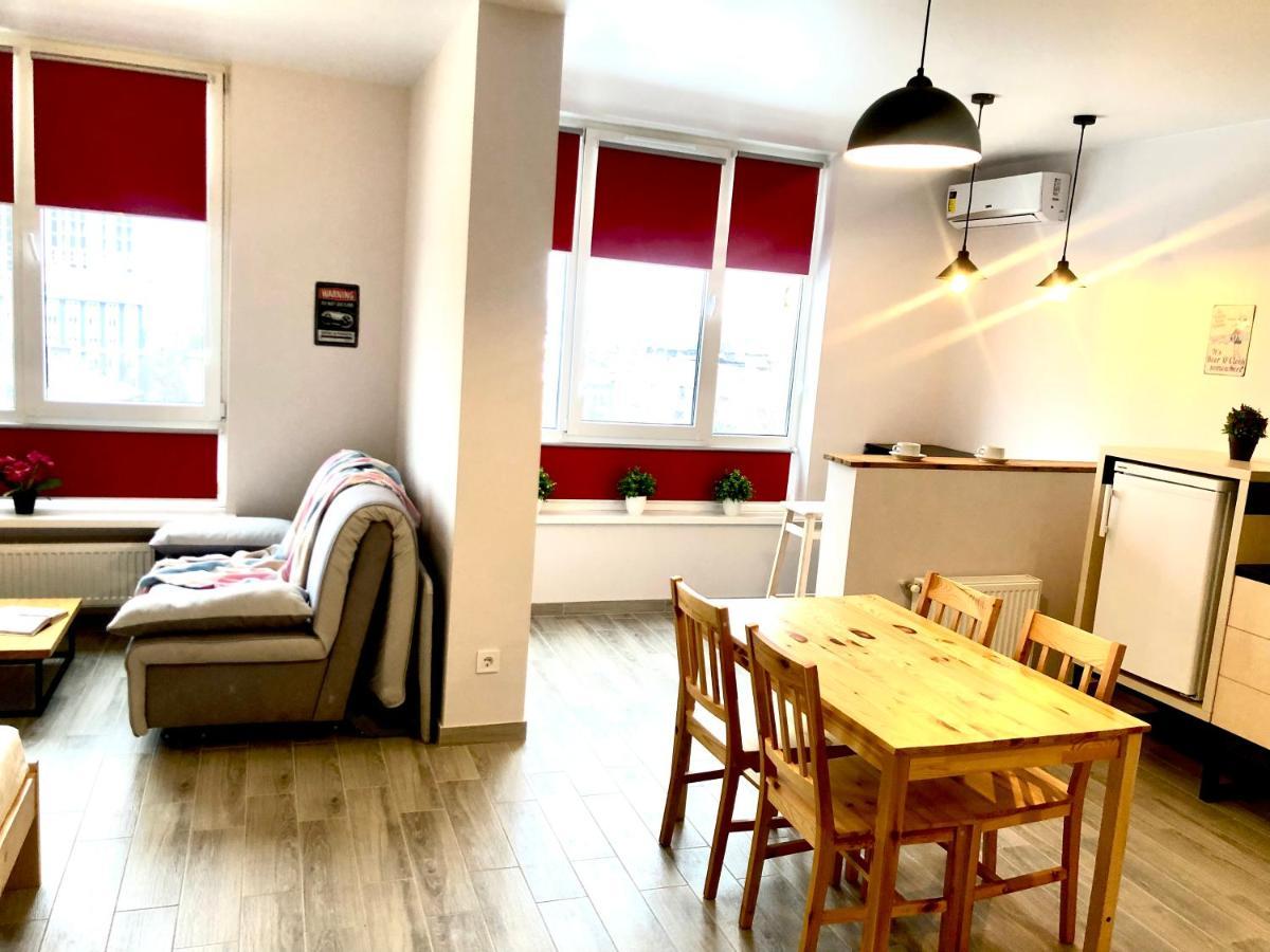 Osapart Beautiful Apartment In A Complex Semycvit Lviv Eksteriør bilde
