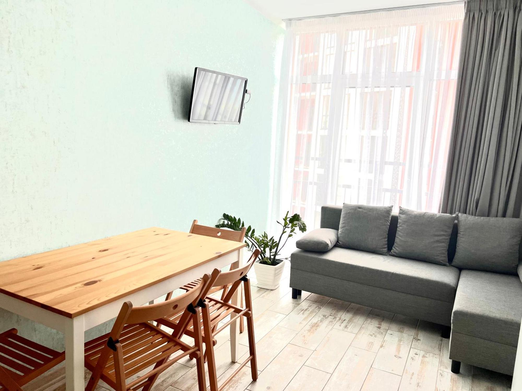 Osapart Beautiful Apartment In A Complex Semycvit Lviv Eksteriør bilde